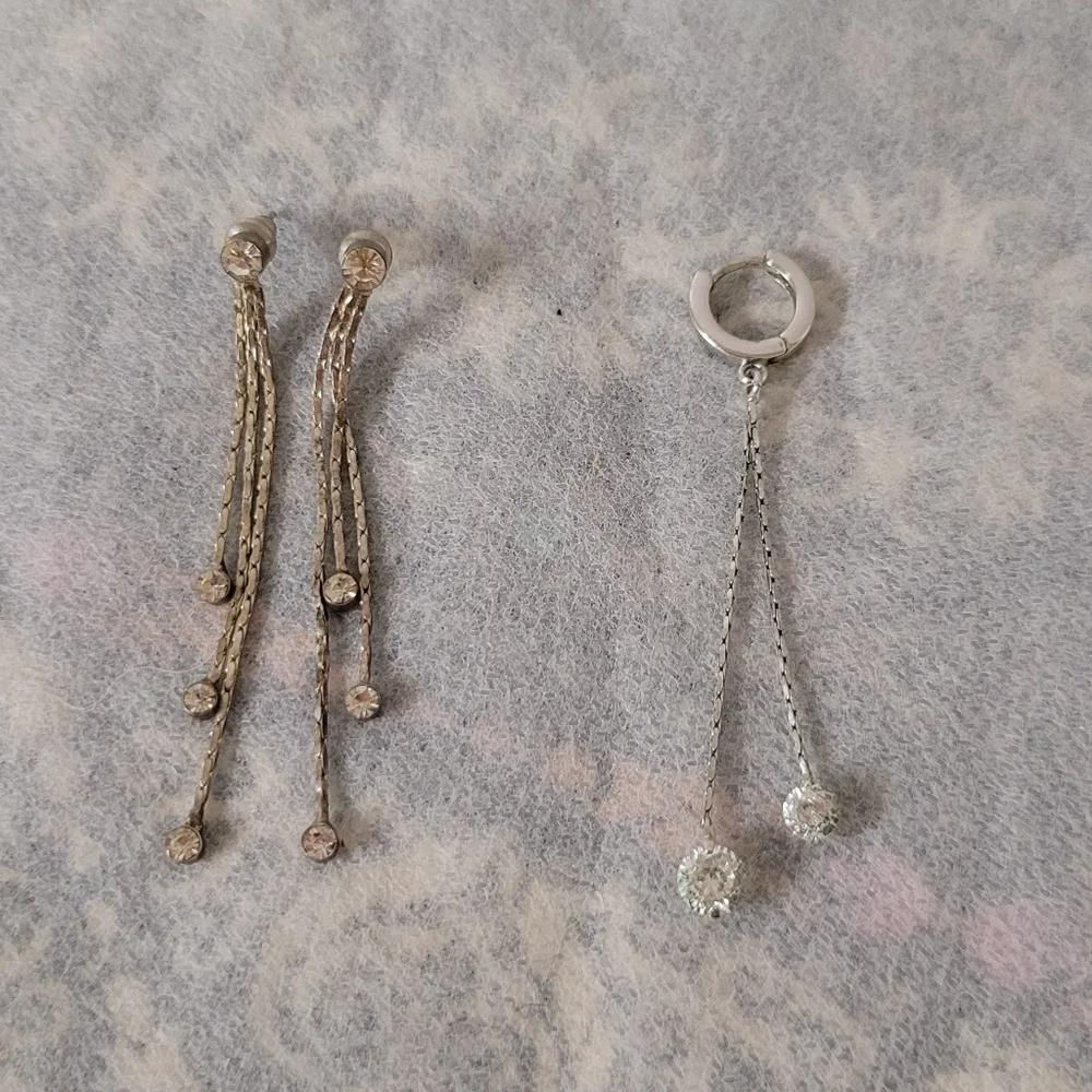 Earring bundle: peirced set/cartilage cuff, silver tone and white stone